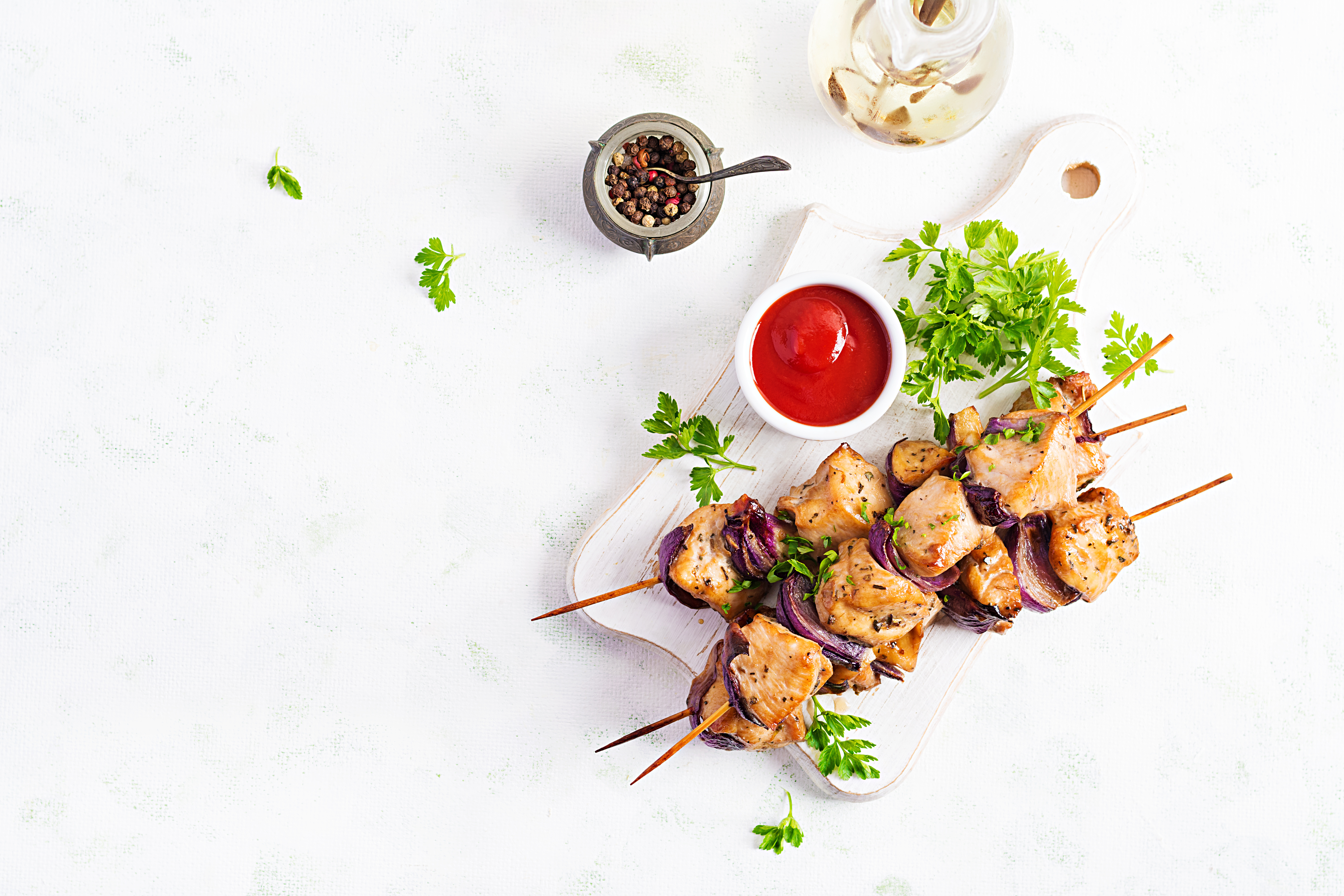 Brochettes de poulet et sauce ketchup maison