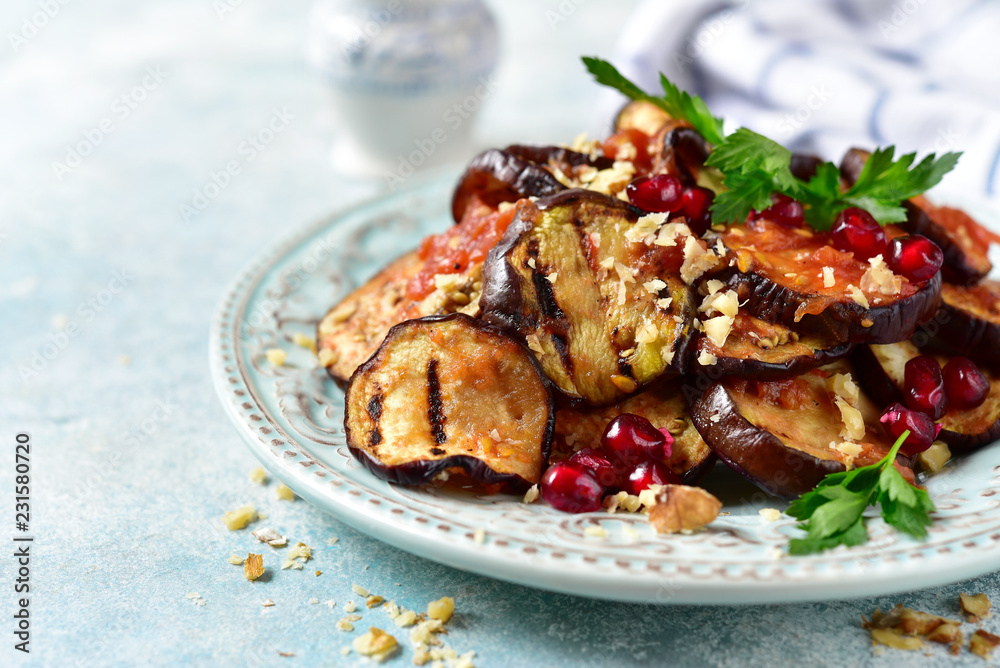 Aubergines grillées à la grenade