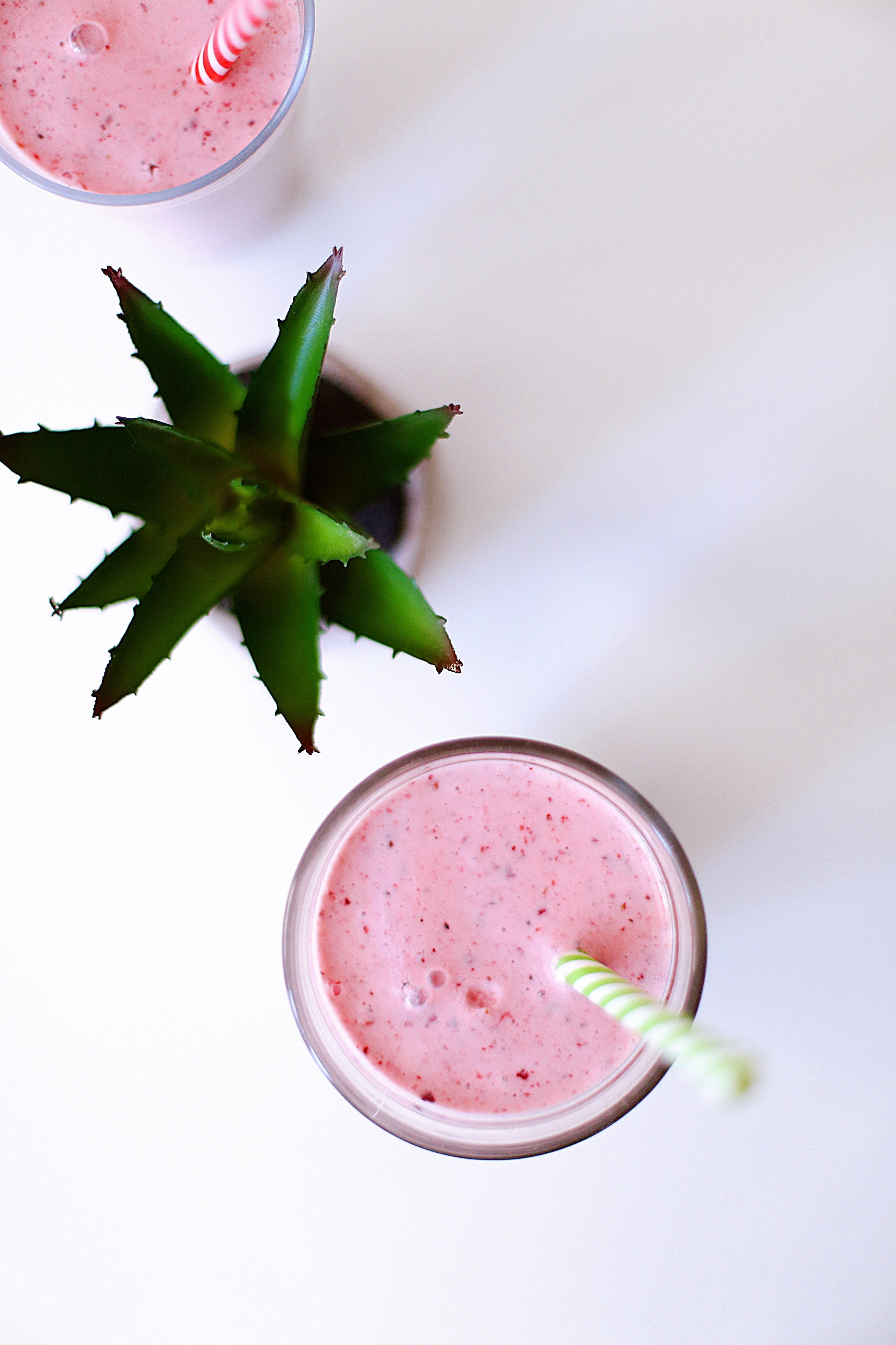 Smoothie aux fruits rouges