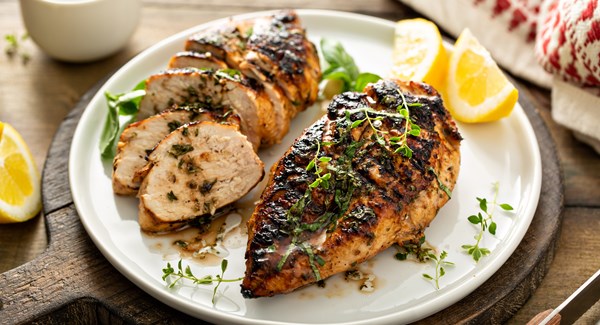 Poulet grillé aux fines herbes